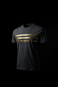 Siyah arka planda altın şeritli premium erkek t-shirt